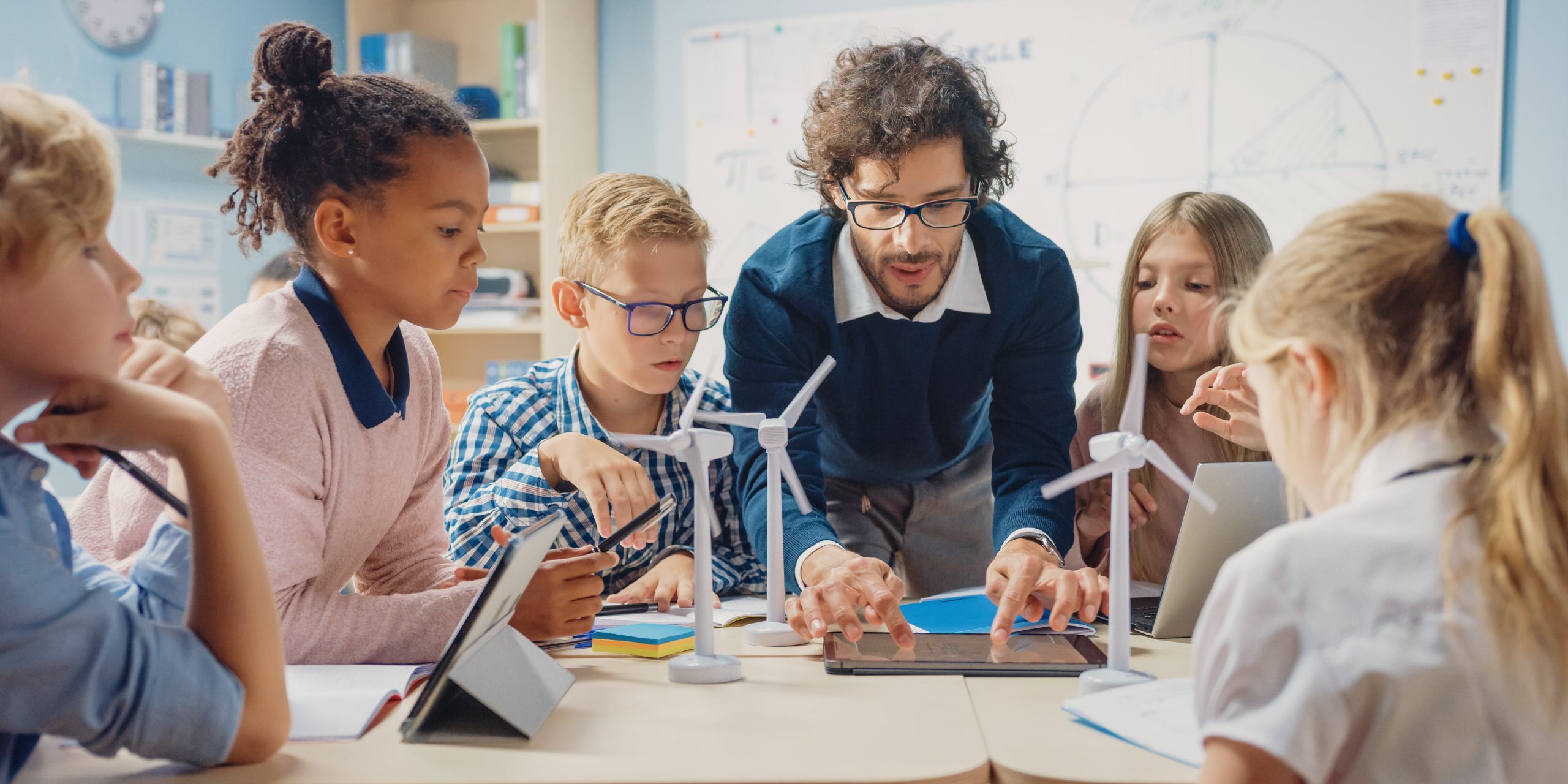 5 Classroom Management Tips That Can Help All Teachers - Bethel University  Blog